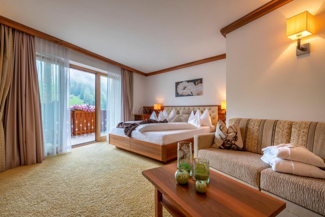 Hotel Sun Valley Σέλβα ντι Βαλ Γκαρντένα Εξωτερικό φωτογραφία