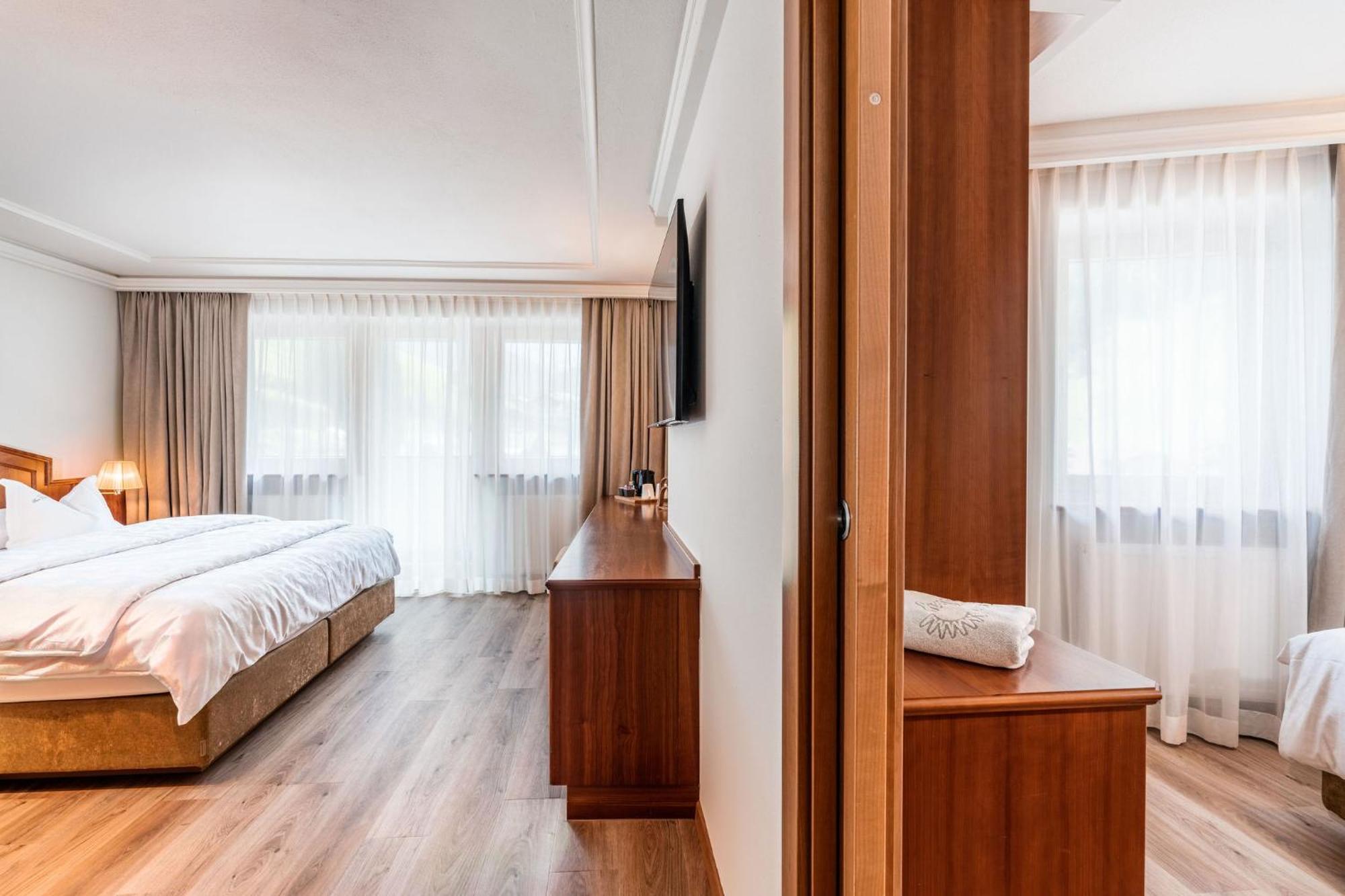 Hotel Sun Valley Σέλβα ντι Βαλ Γκαρντένα Εξωτερικό φωτογραφία